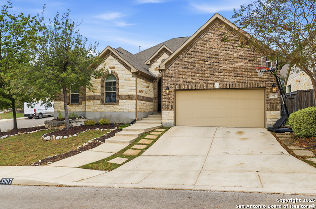 Image 2 of 34 For 3903 Firebush