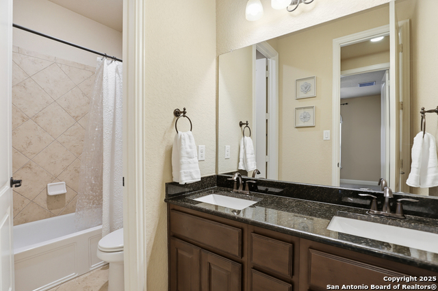 Image 23 of 34 For 3903 Firebush