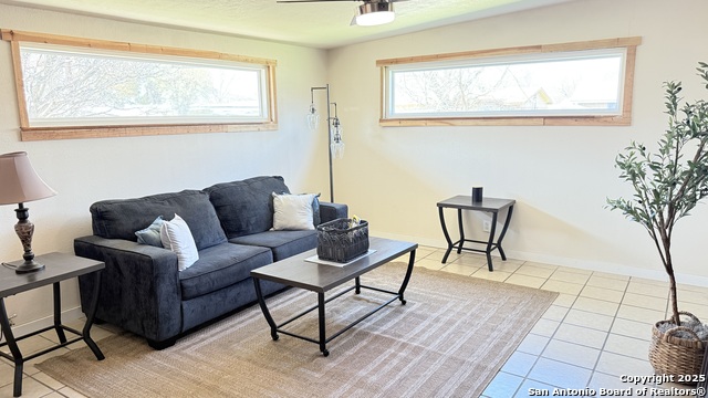 Listing photo id 5 for 4227 Eisenhauer