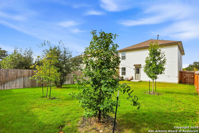 Image 23 of 24 For 14214 Navidad Pike