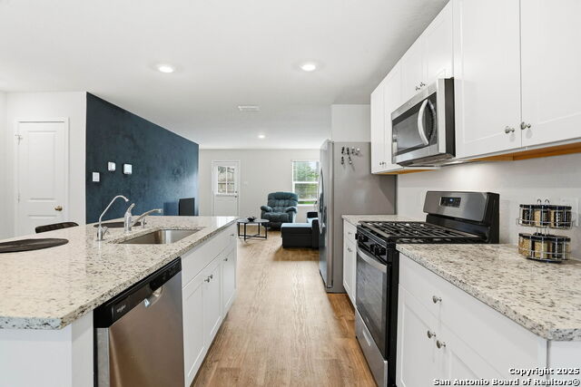 Image 7 of 24 For 14214 Navidad Pike