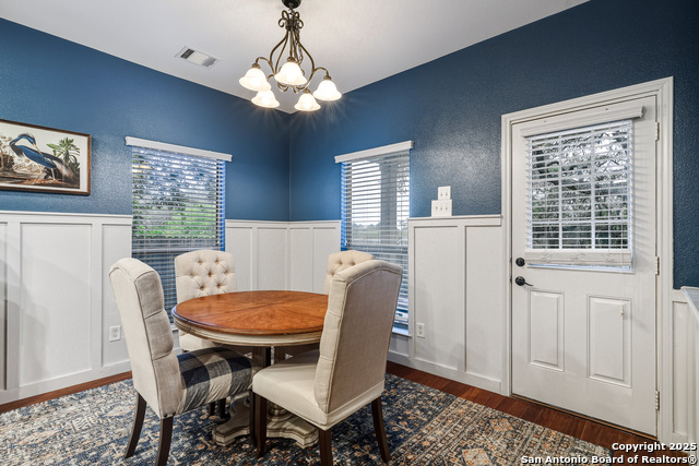 Image 13 of 28 For 5611 Southern Knoll