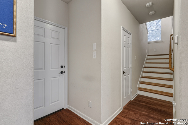 Image 15 of 28 For 5611 Southern Knoll