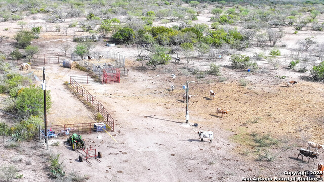 Image 17 of 41 For 001 Us-181