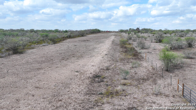 Image 28 of 41 For 001 Us-181