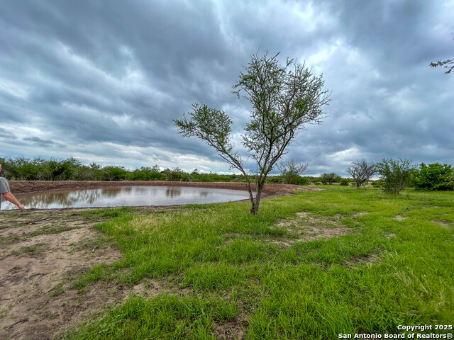 Image 38 of 41 For 001 Us-181