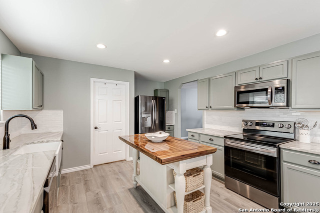 Image 18 of 42 For 128 Stream Crossing