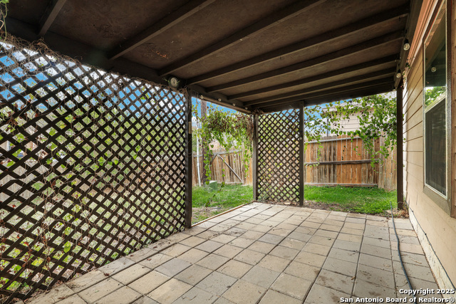 Image 29 of 30 For 6330 Lake Victoria