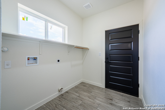 Image 26 of 31 For 122 Ranchero Way