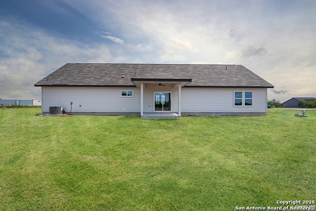 Image 29 of 31 For 122 Ranchero Way