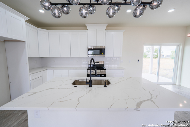 Image 5 of 31 For 122 Ranchero Way