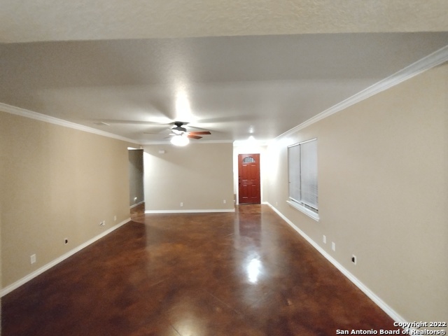 Image 34 of 40 For 116 Lone Star Way