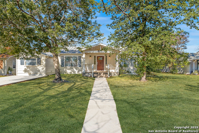 Details for 147 Larchmont, San Antonio, TX 78209