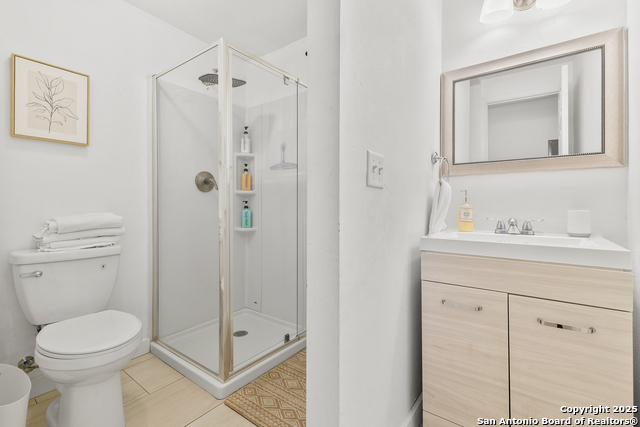 Image 14 of 21 For 147 Larchmont