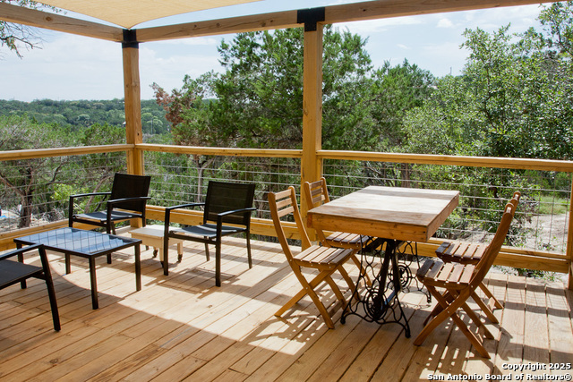 Image 2 of 49 For 607 Mountain