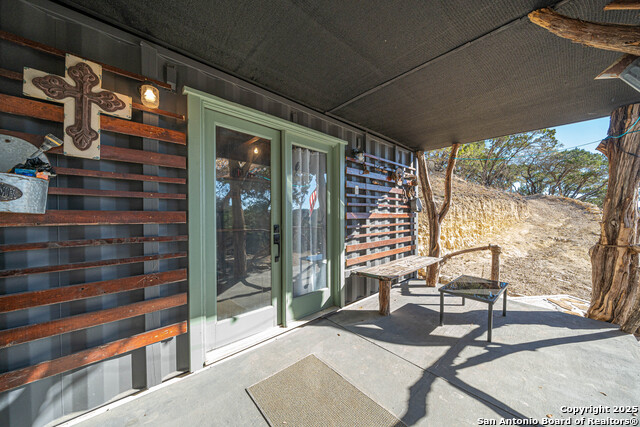 Image 32 of 49 For 607 Mountain