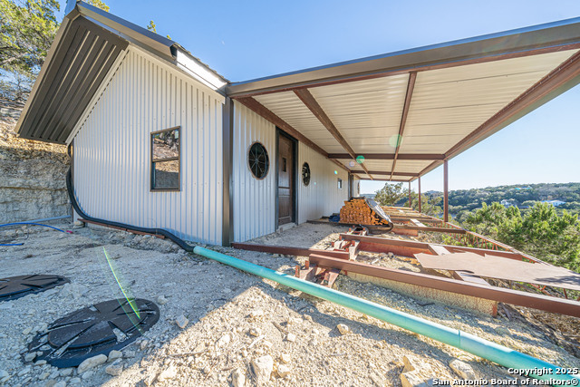 Image 43 of 49 For 607 Mountain