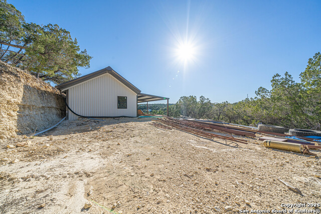 Image 5 of 49 For 607 Mountain