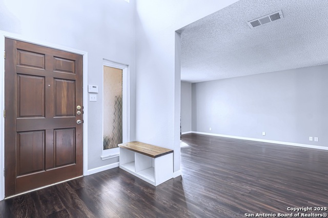 Image 4 of 43 For 101 Spyglass