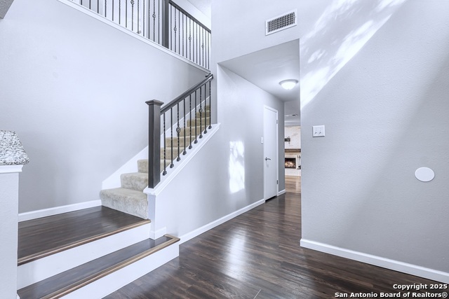 Image 5 of 43 For 101 Spyglass