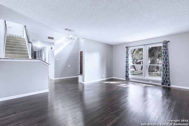 Image 7 of 43 For 101 Spyglass