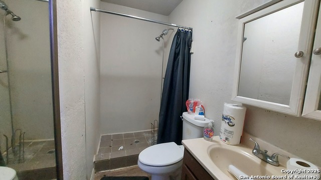 Image 21 of 37 For 119 Bank