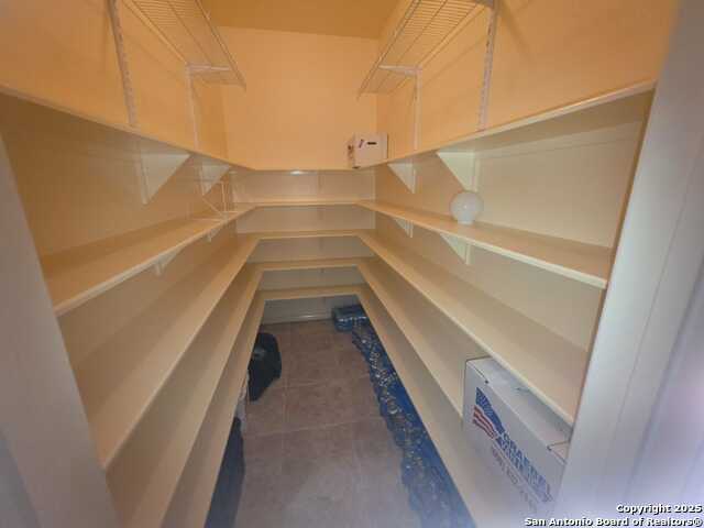 Image 17 of 29 For 3251 Monarch