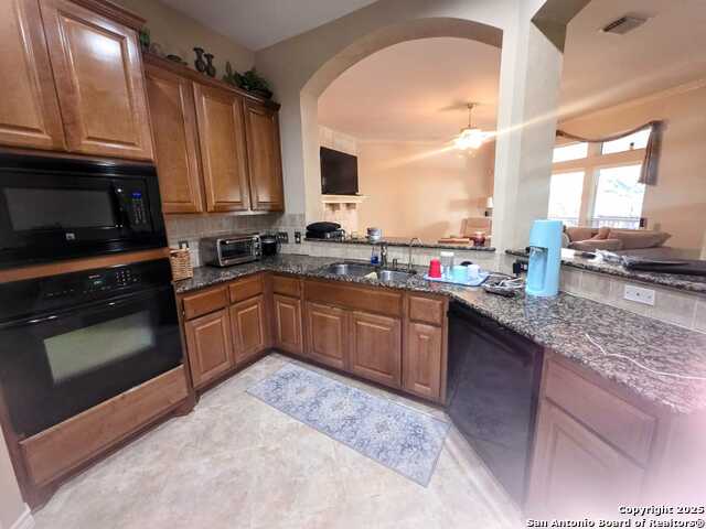 Image 18 of 29 For 3251 Monarch