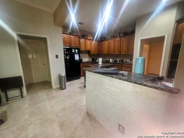 Image 4 of 29 For 3251 Monarch