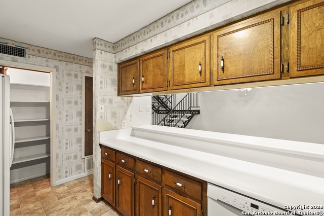 Image 17 of 35 For 162 Amistad