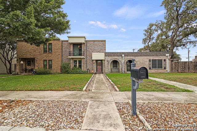 Image 9 of 35 For 162 Amistad