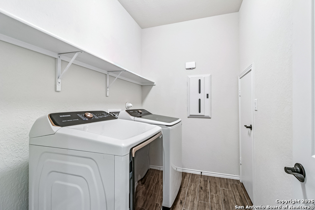 Listing photo id 20 for 12336 Sagerider