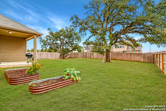 Listing photo id 28 for 12336 Sagerider