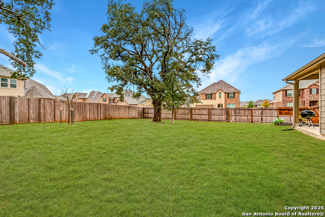 Listing photo id 29 for 12336 Sagerider