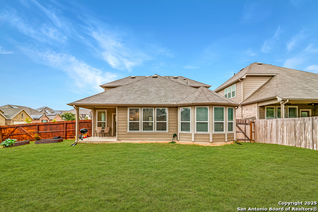 Listing photo id 30 for 12336 Sagerider