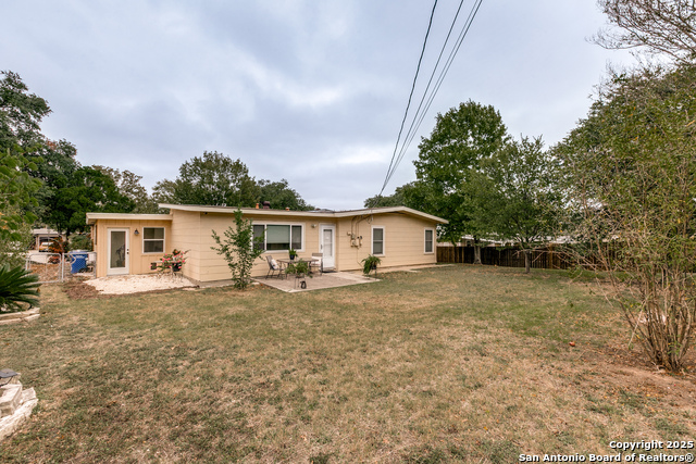 Image 28 of 30 For 230 One Oak Dr.