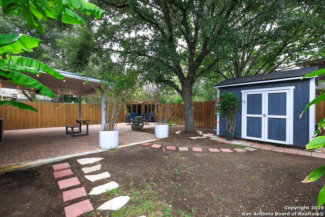 Image 33 of 42 For 12914 Paint Brush