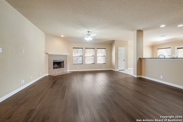 Image 6 of 19 For 12102 Presidio