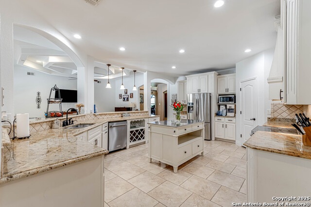 Image 18 of 39 For 515 County Road 3822