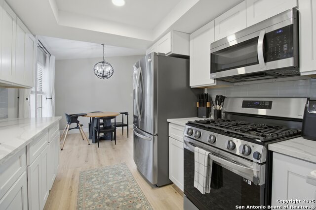 Image 11 of 29 For 8571 Timber Briar St