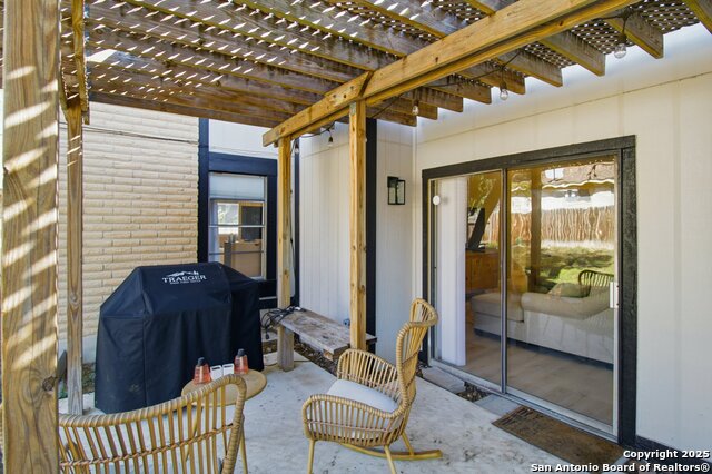 Image 24 of 29 For 8571 Timber Briar St