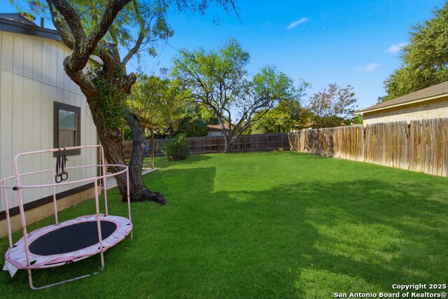 Image 28 of 29 For 8571 Timber Briar St