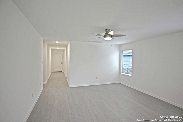 Image 12 of 24 For 3817 Low Tide