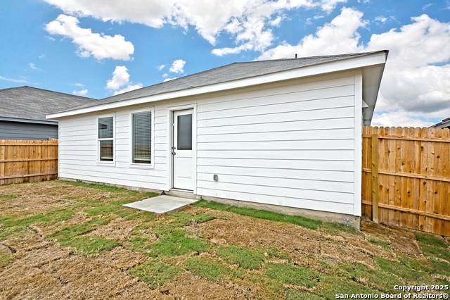 Image 22 of 24 For 3817 Low Tide