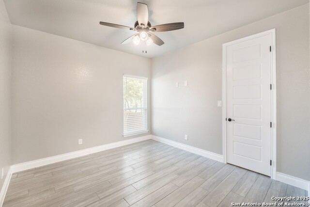 Image 33 of 47 For 193 Timber Place