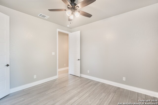 Image 34 of 47 For 193 Timber Place