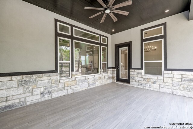 Image 36 of 47 For 193 Timber Place