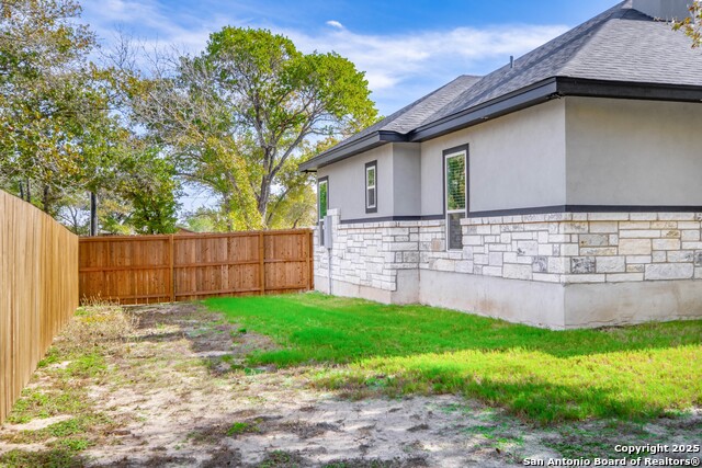 Image 39 of 47 For 193 Timber Place