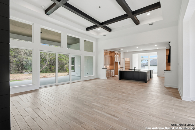 Image 13 of 47 For 27914 Arrowsmith