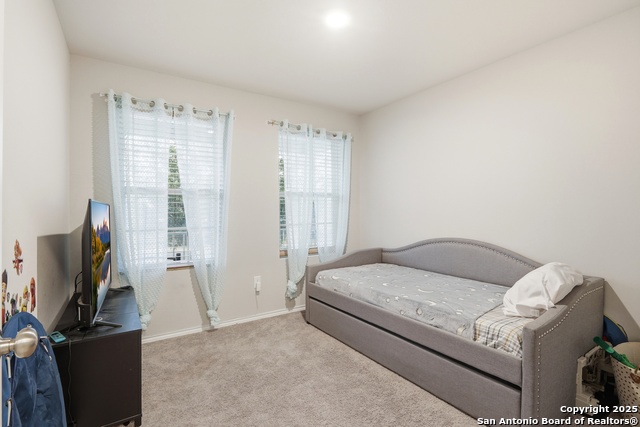 Image 4 of 34 For 5643 Vista Pont